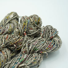 Load image into Gallery viewer, Newspaper Yarn